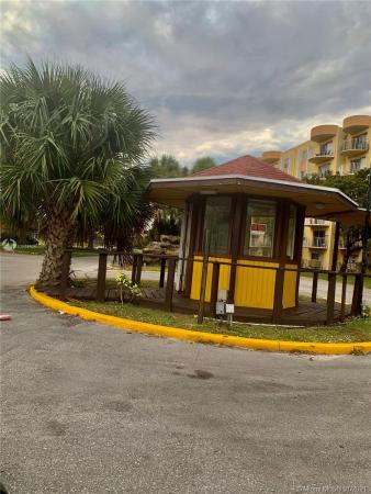 2457 NW 56th Ave #4-203, Lauderhill, Florida 33313, image 2