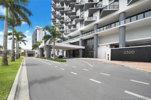 5300 Paseo At Downtown Doral, 5300 NW 85th Ave #1604, Doral, Florida 33166, image 1