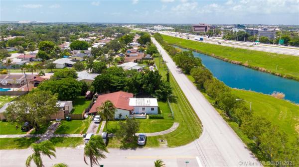 Benson Manor, 10630 SW 200th St, Cutler Bay, Florida 33157, image 2