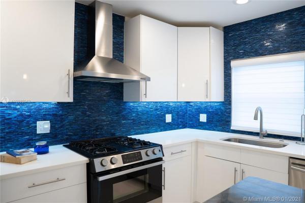 Floral Ridge, 1212 SW 21st Ct, Fort Lauderdale, Florida 33315, image 2