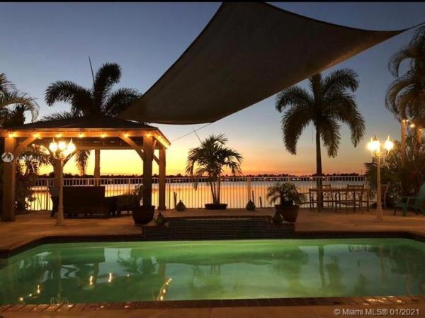 Twin Lake Shores East, 13930 SW 127th Ct, Three Lakes, Florida 33186, image 2
