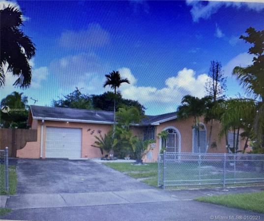 Meadow Wood Manor, 26683 SW 125th Ct, Kendale Lakes, Florida 33032, image 2