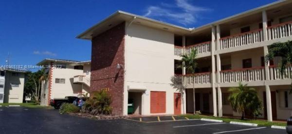 Lake Park Gardens, 4731 NW 10th Ct #118, Plantation, Florida 33313, image 1
