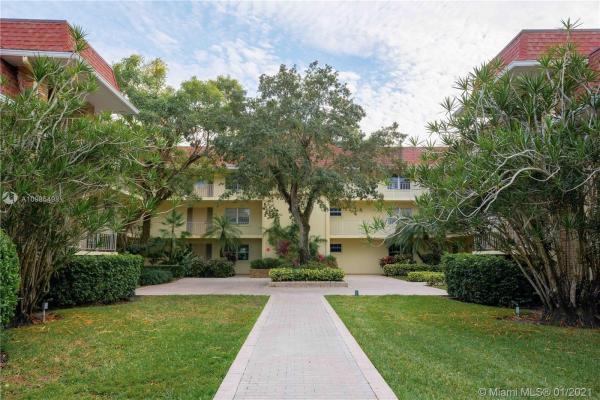 Tamberlane, 5510 Tamberlane Cir #146, Palm Beach Gardens, Florida 33418, image 2