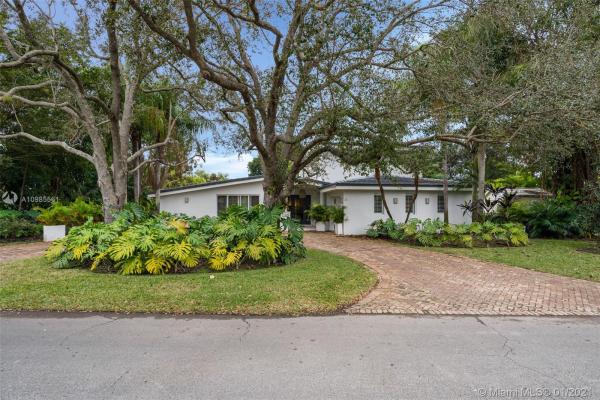 Oakridge Estates, 11900 SW 70th Ave, Pinecrest, Florida 33156, image 2