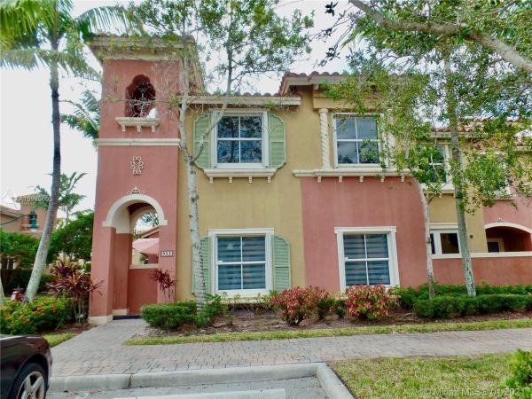 Pembroke Cay, 922 SW 143rd Ave #2001, Pembroke Pines, Florida 33027, image 1