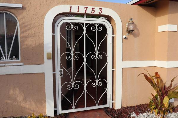 South Miami Heights Residential, 11753 SW 197th St, South Miami Heights, Florida 33177, image 2