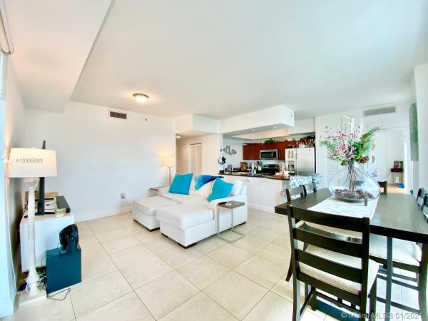 Downtown Dadeland, 7266 SW 88th St #A606, Kendall, Florida 33156, image 1