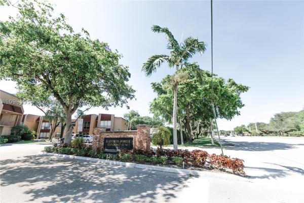 Raintree Forest, 301 N Pine Island Rd #216, Plantation, Florida 33324, image 1