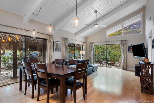 Amberwoods, 21518 Kapok Cir, Boca Raton, Florida 33433, image 2