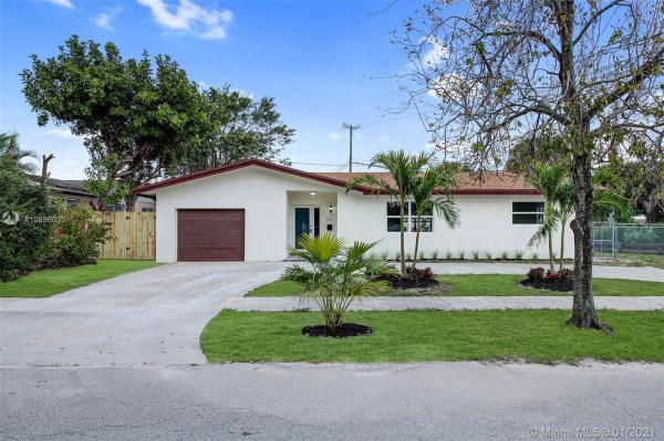199 Sierra Dr, Unincorporated Dade County, Florida 33179, image 2