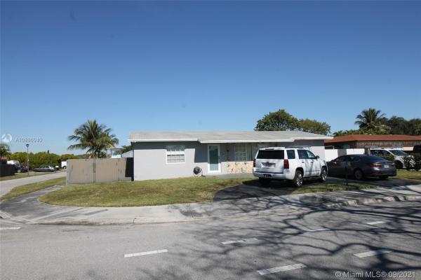 Sunset West, 13461 SW 68th St, Kendale Lakes, Florida 33183, image 2