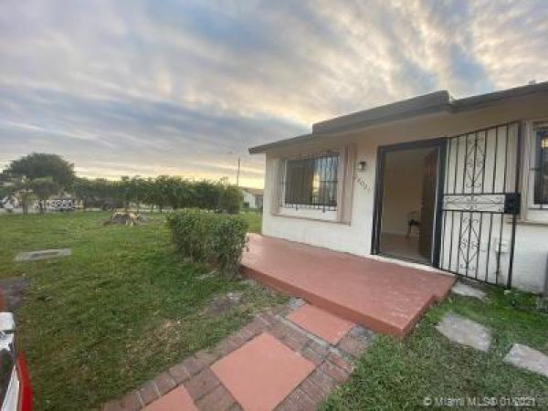 28023 SW 143rd Ct #28023, Leisure City, Florida 33033, image 2