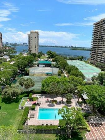 11111 Biscayne Blvd #6E, Unincorporated Dade County, Florida 33181, image 3