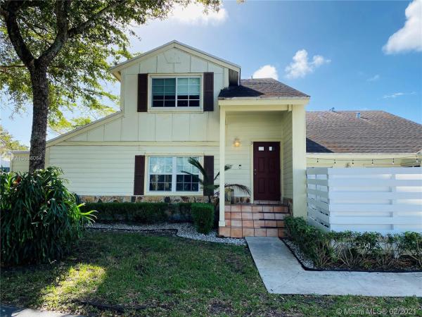 Village Homes At Country Walk, 13708 SW 149th Cir Ln #358, Country Walk, Florida 33186, image 2