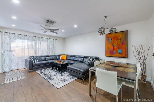 The Provinces Of Pierpointe At Pembroke Lakes, 11693 NW 11th St, Pembroke Pines, Florida 33026, image 2