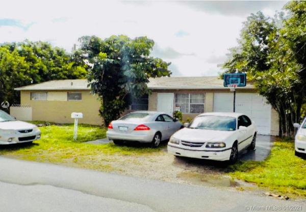 Belmar, 2302 Funston St, Hollywood, Florida 33020, image 2