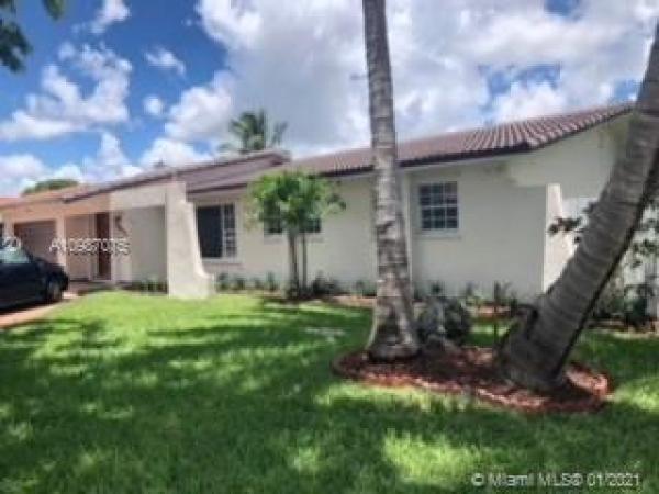 Tamiami Lakes, 2031 SW 134th Ave, Tamiami, Florida 33175, image 2