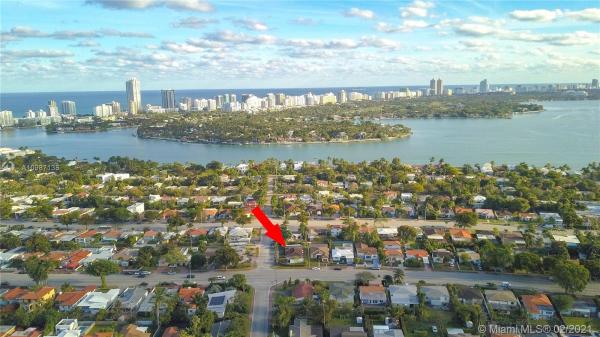 Isle Of Normandy Ocean Side & Trouville, 7028 Rue Bordeaux, Miami Beach, Florida 33141, image 2