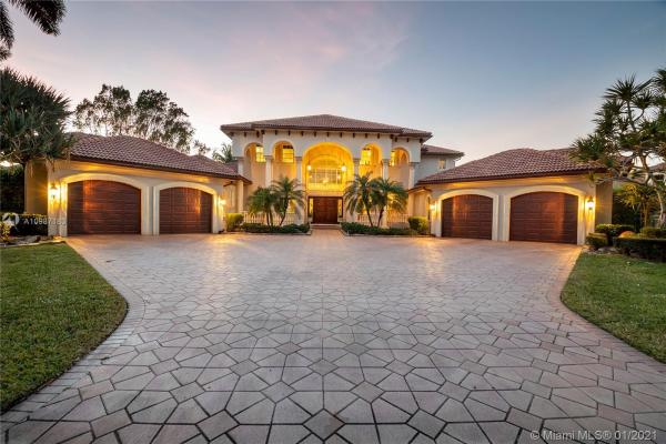 Stonebrook Estates, 3151 E Stonebrook Cir, Davie, Florida 33330, image 2