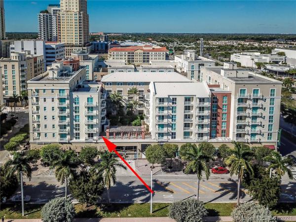 Downtown Dadeland, 7265 SW 89th St #A215, Kendall, Florida 33156, image 1