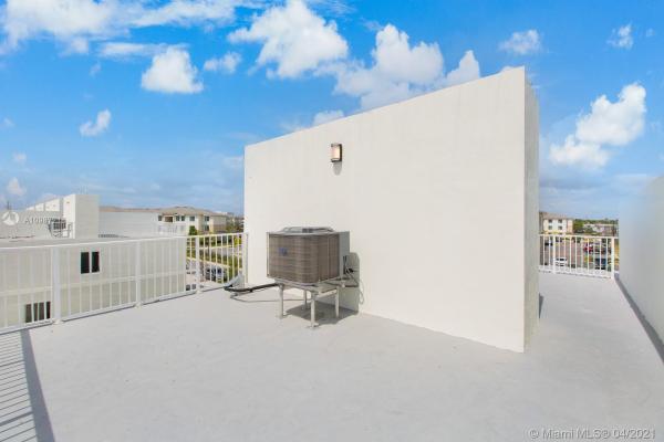 Paradise Gardens, 25886 SW 139th Path, Kendall, Florida 33032, image 2