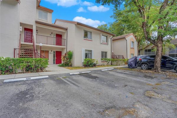 Parc Vista, 9209 SW 138th Pl, Kendall, Florida 33186, image 1