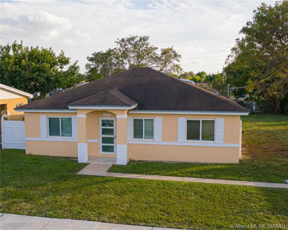 Palmland Estates, 1770 NW 190th Ter, Miami Gardens, Florida 33056, image 2
