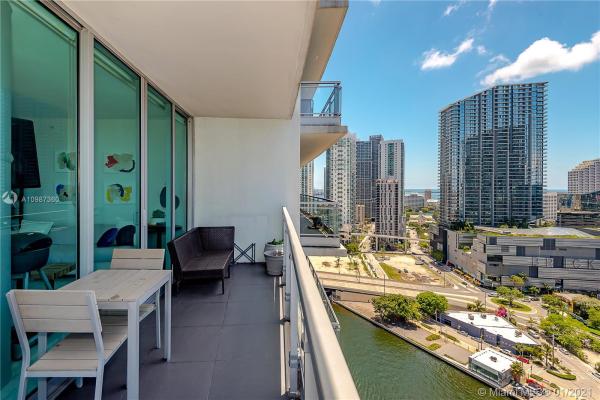 Mint At Riverfront, 92 SW 3rd St #2505, Miami, Florida 33130, image 2