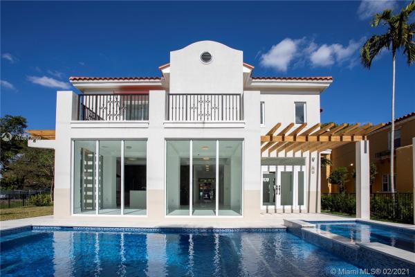 Granada, 722 Navarre Ave, Coral Gables, Florida 33134, image 2