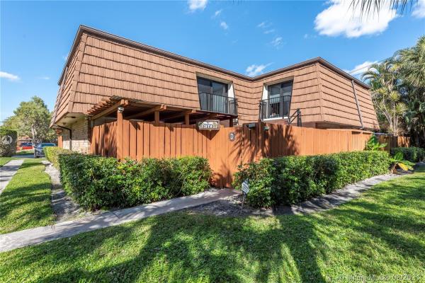 Ridgewood, 9156 SW 9156d Sw 23 St, Davie, Florida 33324, image 2