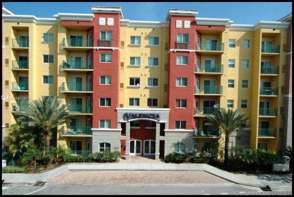 Valencia, 6001 SW 70th St #325, South Miami, Florida 33143, image 1