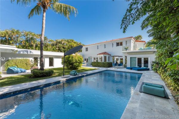 Flamingo Terrace, 2550 Flamingo Dr, Miami Beach, Florida 33140, image 2