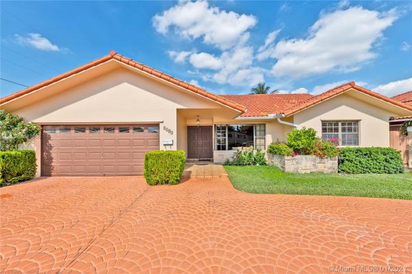 1291 Redbird Ave, Miami Springs, Florida 33166, image 2