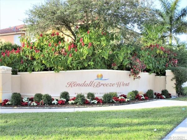 Kendall Breeze West, 11400 SW 137th Ct, The Hammocks, Florida 33186, image 2