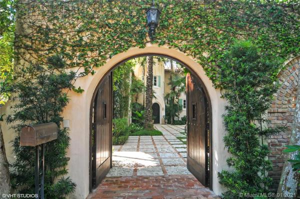 The Moorings, 3467 N Moorings Way, Miami, Florida 33133, image 2