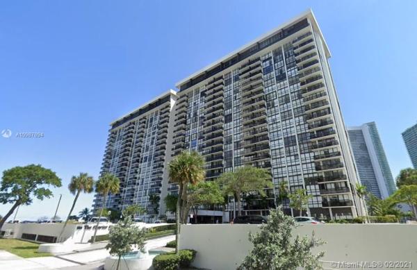 Charter Club, 600 NE 36th St #T17, Miami, Florida 33137, image 2
