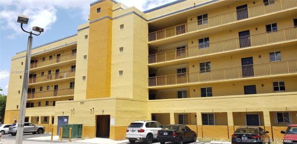 Waterview, 14931 SW 82nd Ln #18-304, Kendall West, Florida 33193, image 2