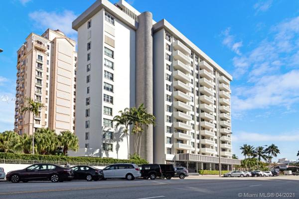 Gables Plaza, 625 Biltmore Way #103, Coral Gables, Florida 33134, image 1