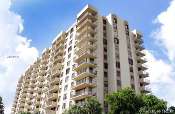 Greenwich, 1470 NE 123rd St #8th floor, North Miami, Florida 33161, image 2