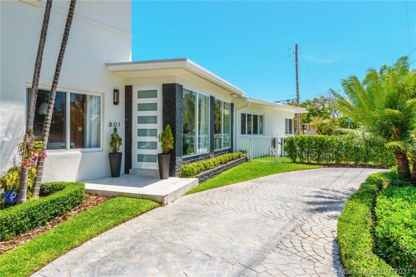 Altos Del Mar, 801 90th St, Surfside, Florida 33154, image 1