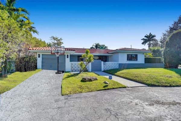 Miami Shores Estates, 10603 NE 10th Ct, Miami Shores, Florida 33138, image 2