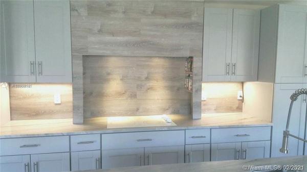Pine Shore, 12923 SW 114th Pl, Kendall, Florida 33176, image 2