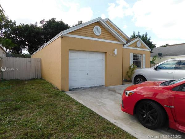 The Meadows Of Miramar, 9996 Periwinkle St, Miramar, Florida 33025, image 2