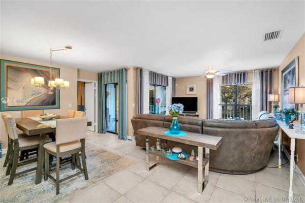 Karanda Village 1, 3457 Cocoplum Cir #3429, Coconut Creek, Florida 33063, image 1