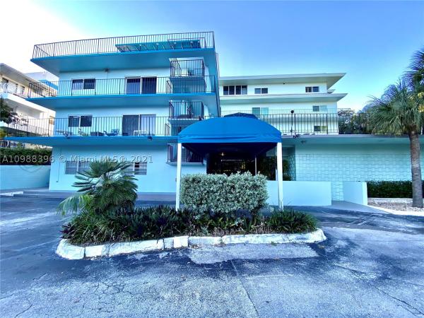Harbour Hill Club, 2539 S Bayshore Dr #428E, Miami, Florida 33133, image 1