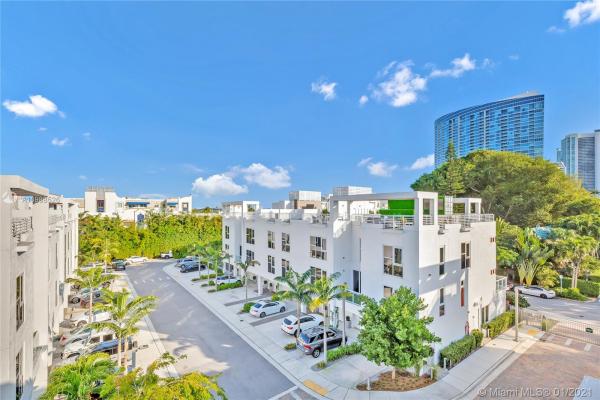 One Bay Residences, 455 NE 39th St #109, Miami, Florida 33137, image 2
