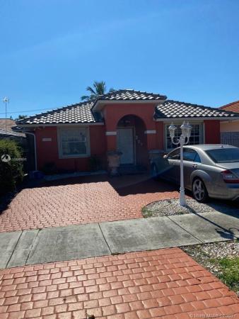 12718 NW 6th Ln, Tamiami, Florida 33182, image 2
