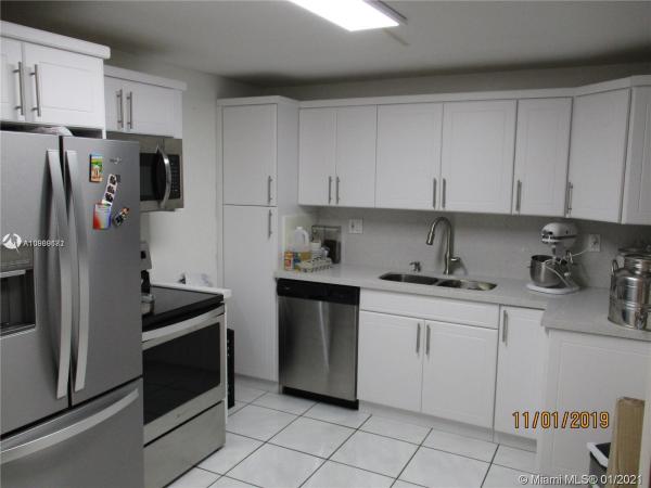 The Clipper At Biscayne Cove, 18151 NE 31st Ct #305, Aventura, Florida 33160, image 2