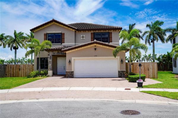 Artesa At Coco Palm Estates, 11700 SW 254th St, Princeton, Florida 33032, image 2
